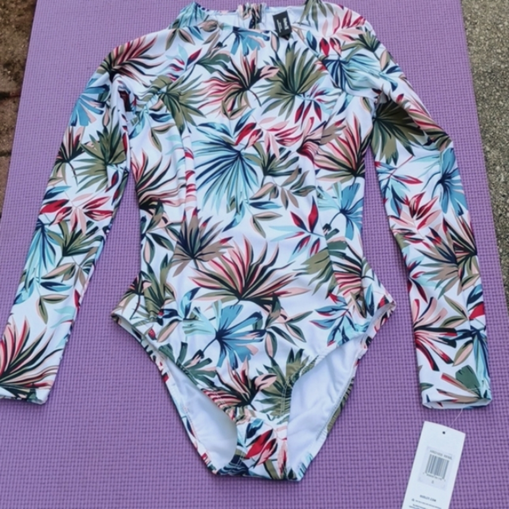 Hurley long sleeve one-piece swimwear